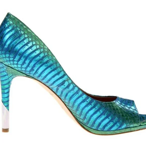 Rachel Roy Penelopey python snakeskin embossed Pump, sz 9.5, iridescent blue - Picture 10 of 11